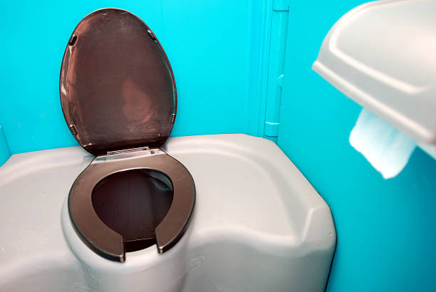 Best Portable restroom trailer rental  in Erie, KS