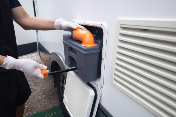 Best Portable toilet rental cost  in Erie, KS
